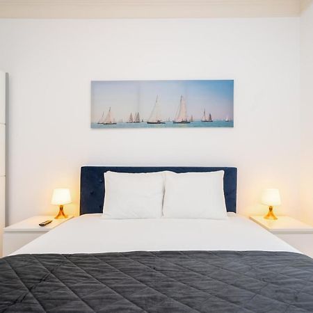 Whome Intendente Modern 1-Bed W/ Lift & Ac In Top Notch Location Lisboa Екстериор снимка